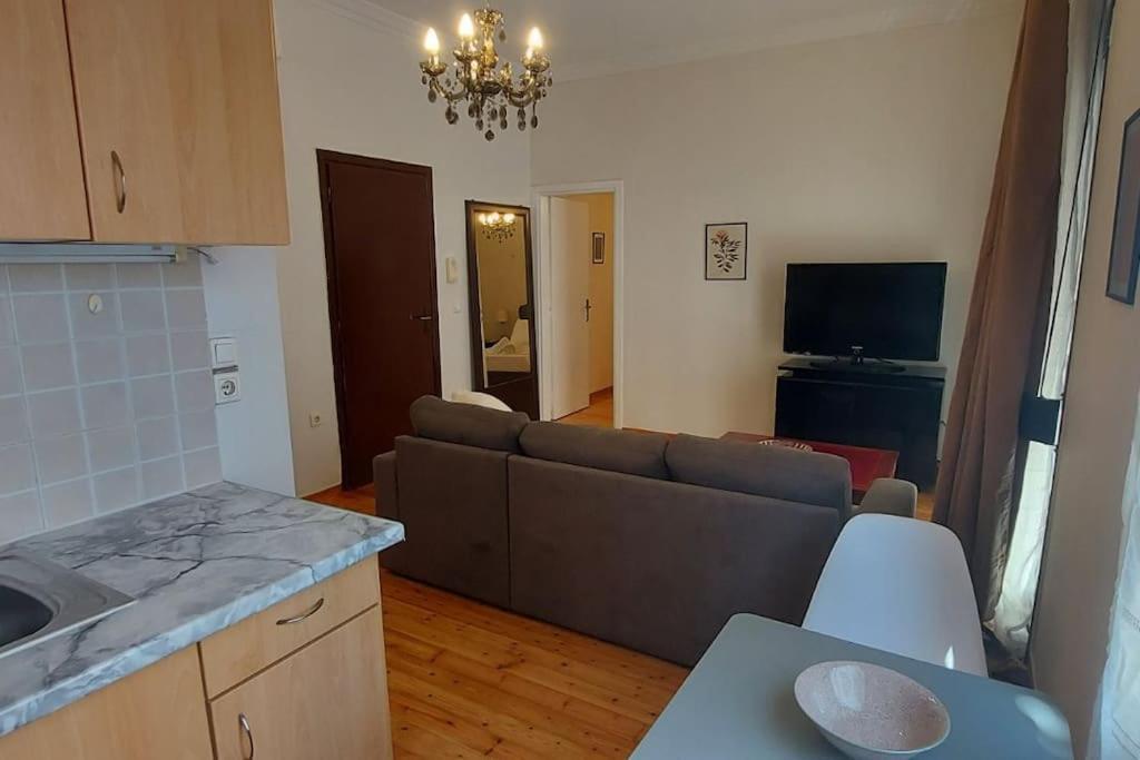 Spacious Beauty In Athens, 55M2, Metro 7' Exteriér fotografie
